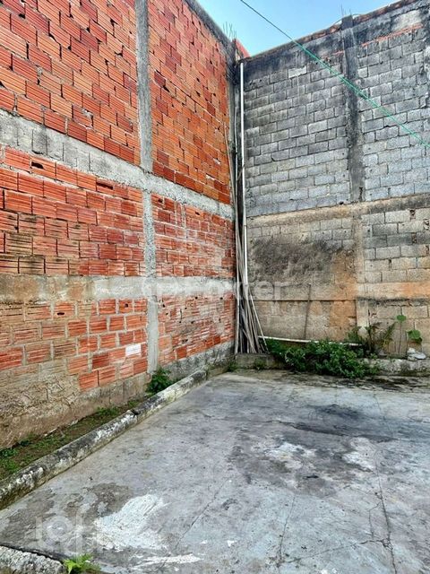 Image 10 - 896118