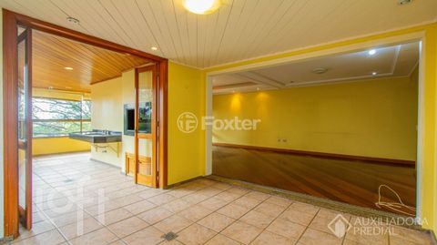 Image 7 - 896136
