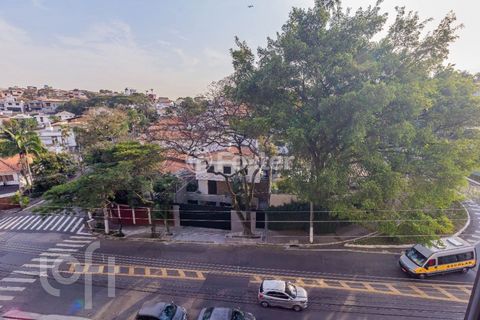 Image 19 - 896152
