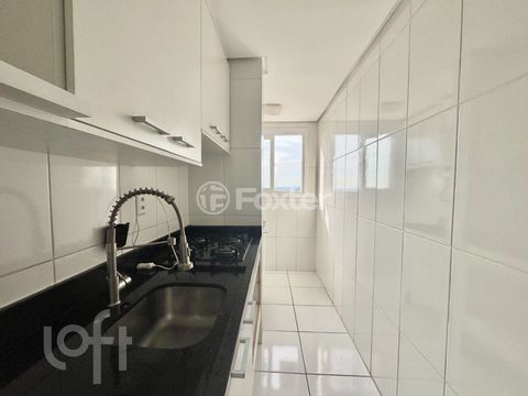 Image 7 - 896158