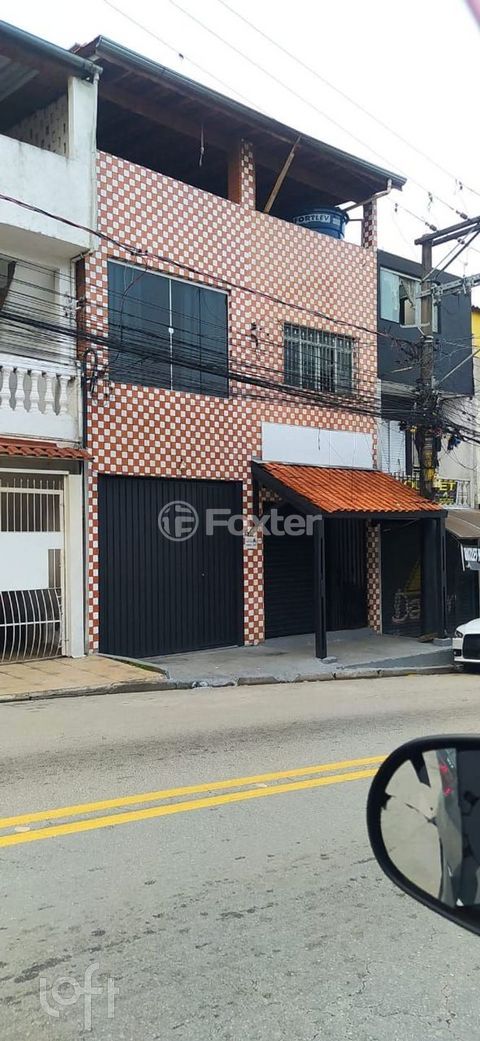 Image 7 - 896160