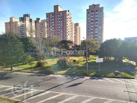 Image 9 - 896187