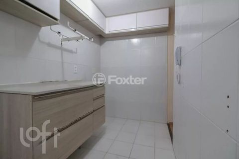 Image 3 - 896201