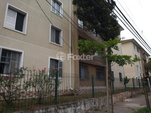 Image 7 - 896203