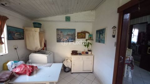 Image 4 - 896214