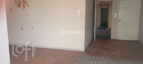 Image 7 - 896268