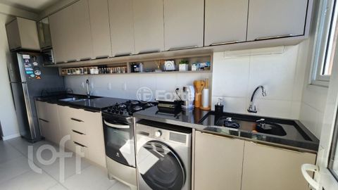 Image 9 - 896271