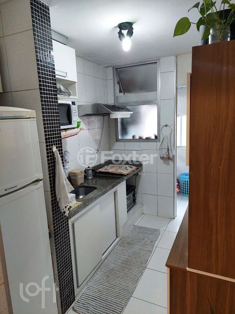 Image 3 - 896277