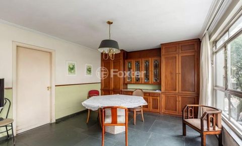 Image 7 - 896291