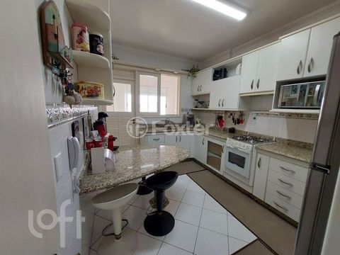 Image 4 - 896292