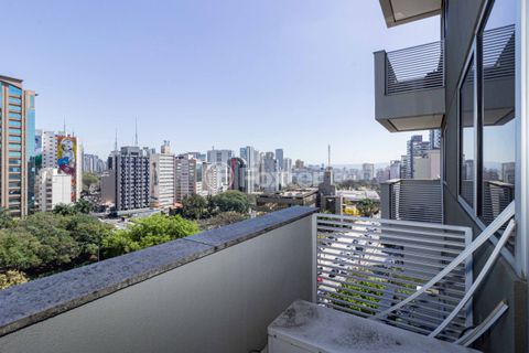 Image 2 - 896365