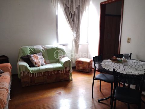 Image 3 - 896368