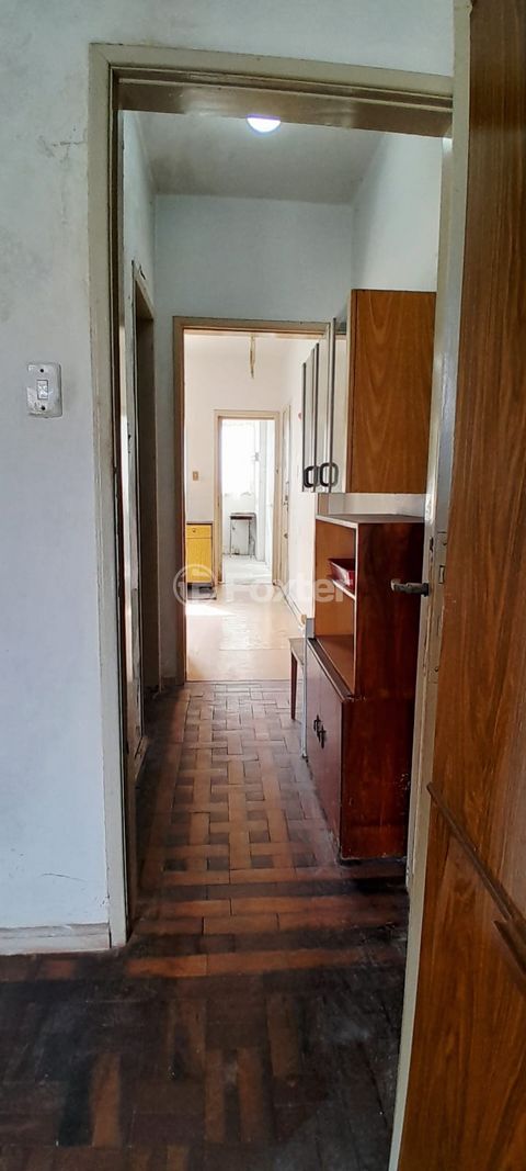 Image 10 - 896428