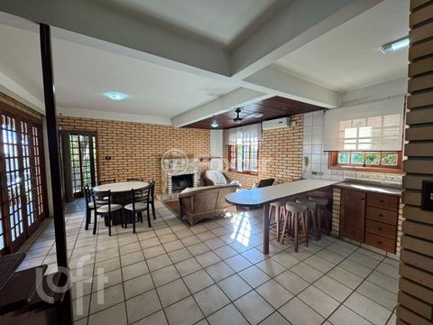 Image 7 - 896430