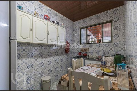 Image 7 - 896519