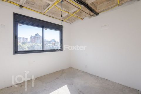 Image 6 - 896560