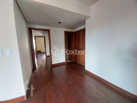 Image 3 - 896617