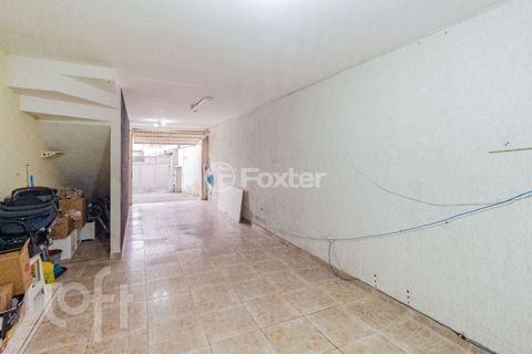 Image 5 - 896625