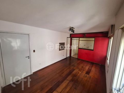Image 3 - 896629