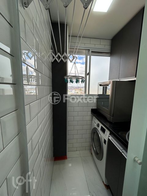 Image 9 - 896632