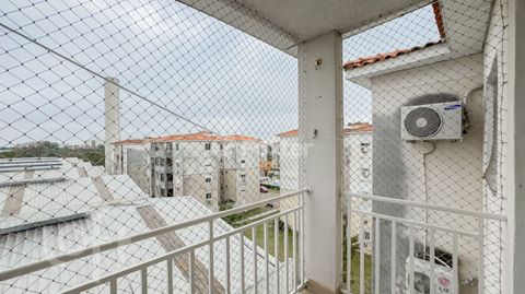 Image 8 - 896644