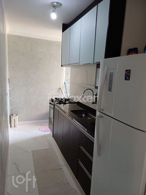 Image 3 - 896648