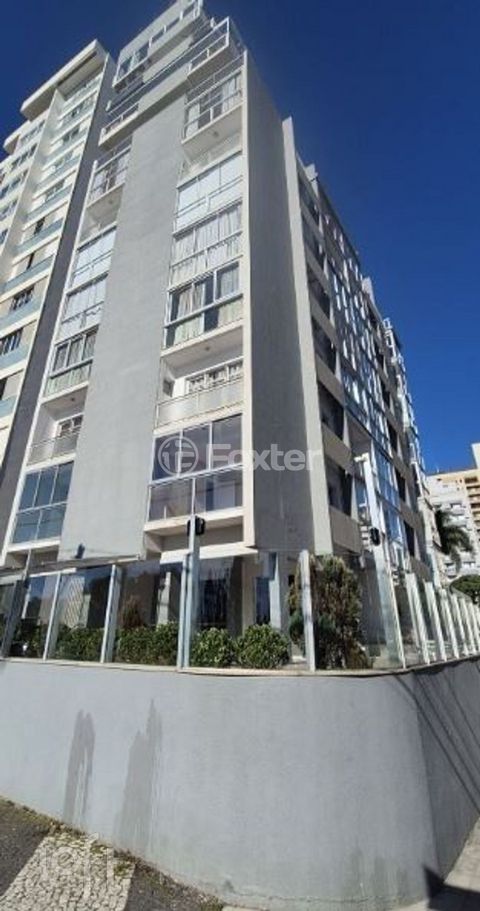 Image 5 - 896655