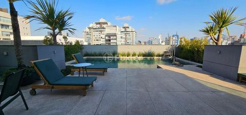 Image 9 - 896666