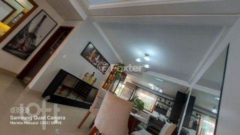 Image 3 - 896680