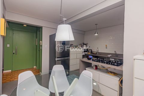 Image 9 - 896694