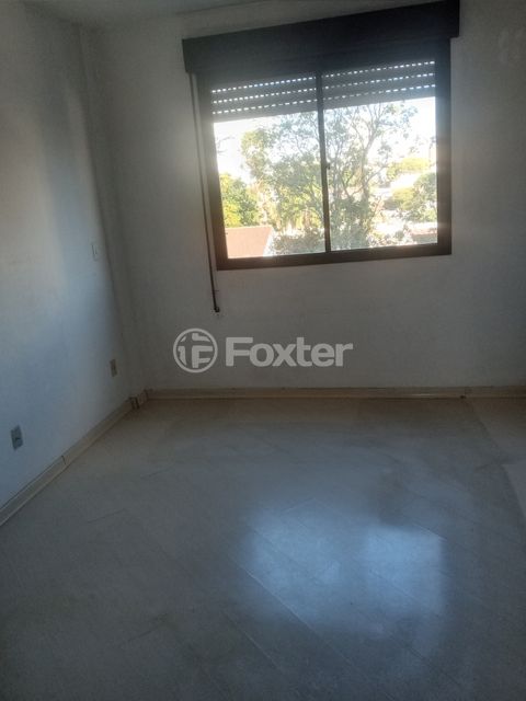 Image 7 - 896786
