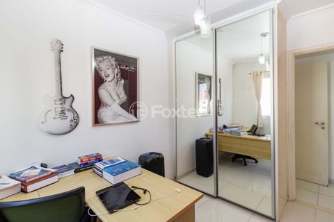 Image 11 - 896793