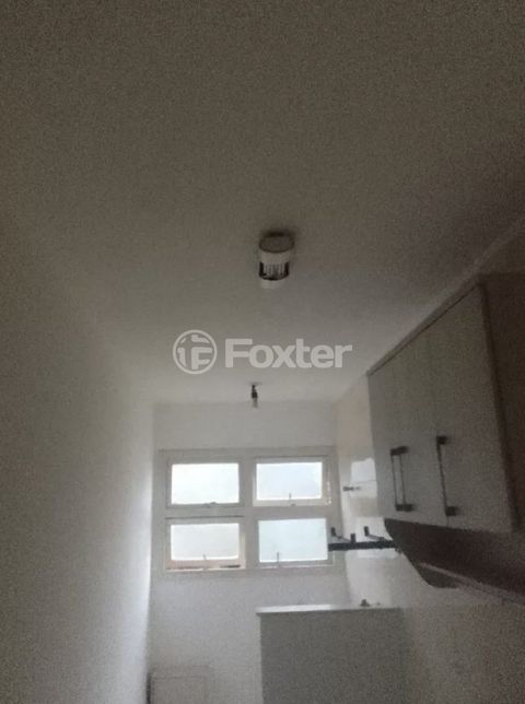 Image 10 - 896810