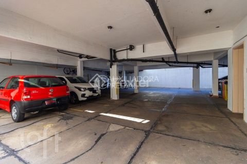 Image 11 - 896814