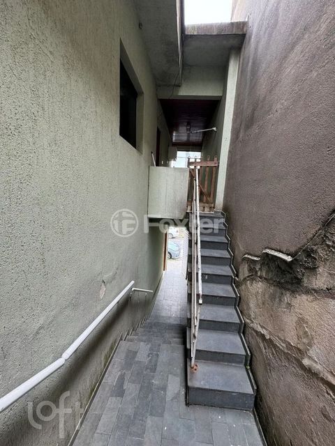 Image 11 - 896833