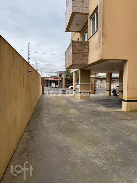 Image 19 - 896852