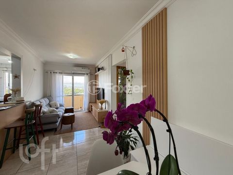Image 3 - 896852