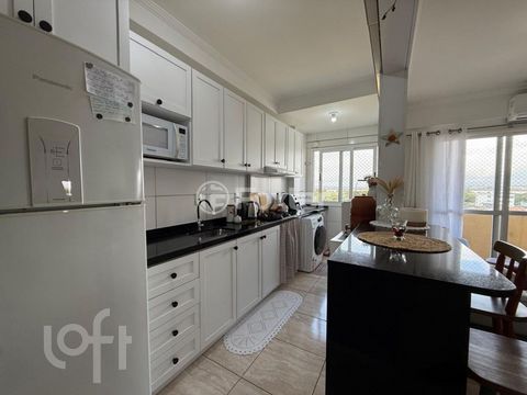 Image 7 - 896852