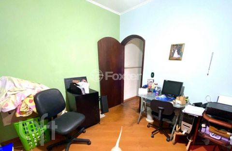 Image 7 - 896909