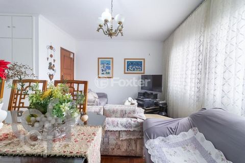 Image 4 - 896917
