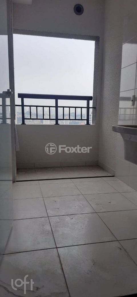 Image 8 - 896947