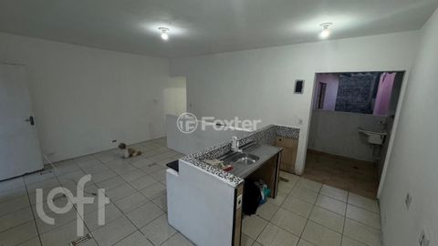 Image 3 - 896949