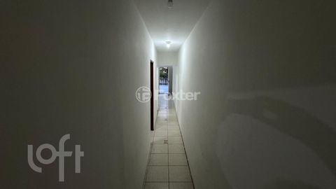 Image 9 - 896949