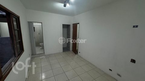 Image 7 - 896949