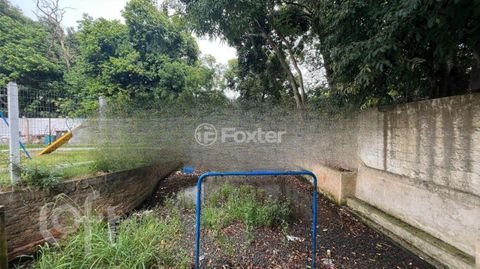 Image 18 - 896973