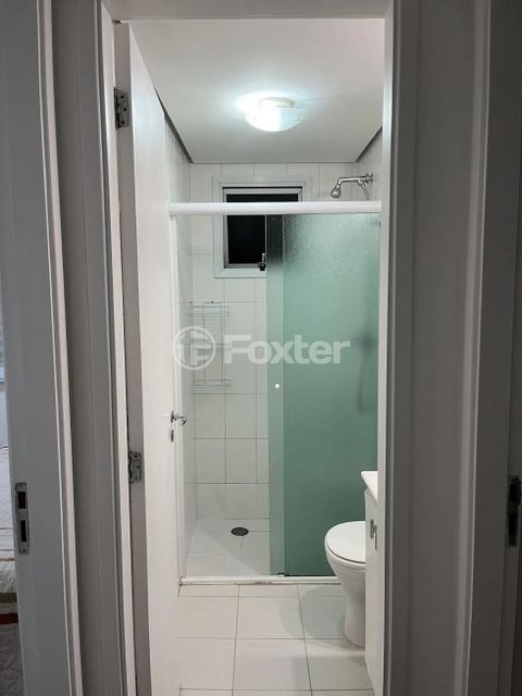Image 7 - 896979