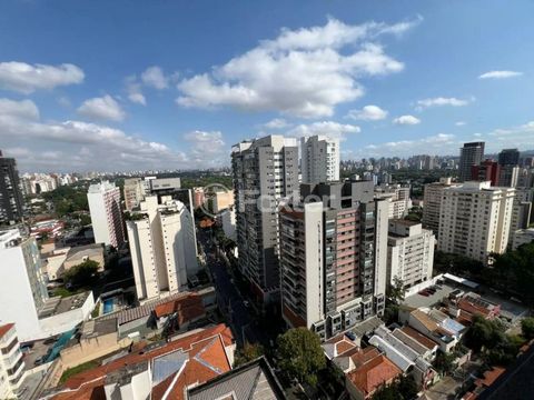Image 4 - 896985