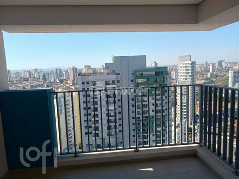 Image 5 - 896992