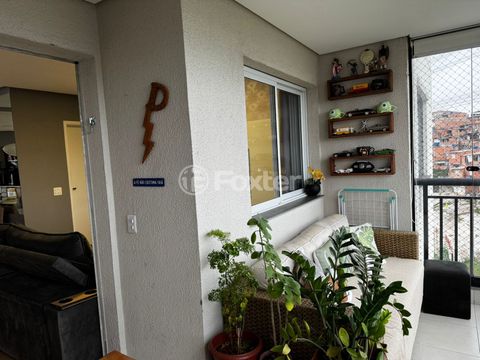 Image 3 - 897048