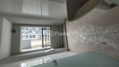 Image 6 - 897051